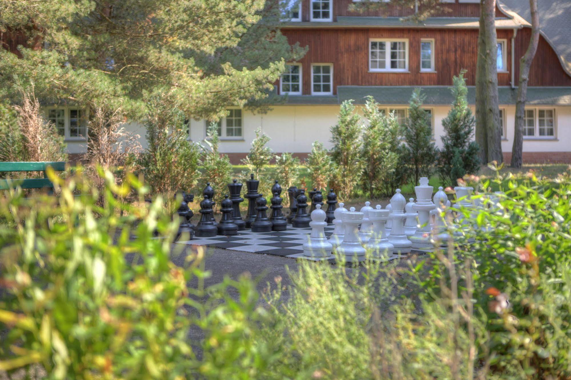 Tui Suneo Kinderresort Usedom Trassenheide Exterior foto